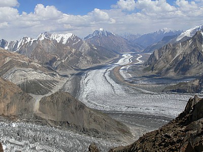 Ledovec Chogo-Lungma